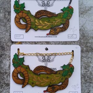 Snakey Wreath Necklace